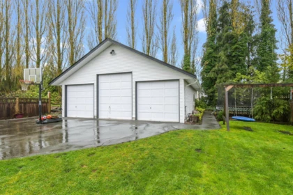 21654 49a Avenue, Langley, BC, Langley — Single Family Residence for sale