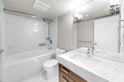 Hallway Photo of 902 6288 No. 3 Road, Richmond, BC