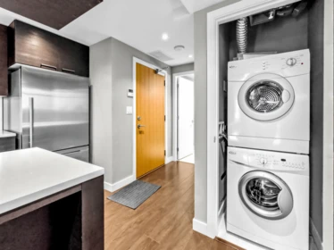 Office / Den Photo of 902 6288 No. 3 Road, Richmond, BC