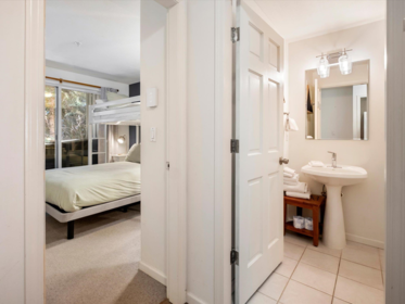 Office / Den Photo of 20 4325 Northlands Boulevard, Whistler, BC