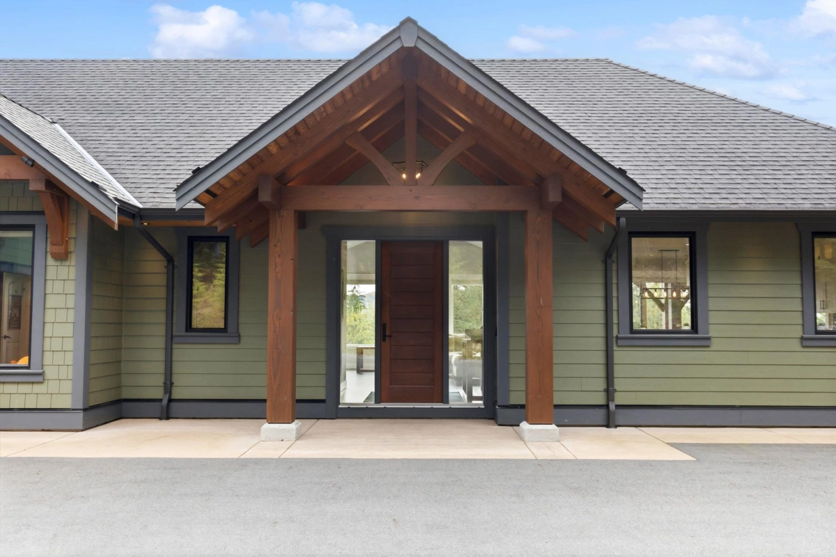 Exterior Rear Photo of 9960 Lindsay Terrace, Mission, BC