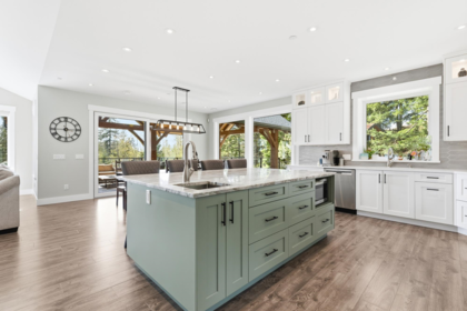 Breakfast Nook Photo of 9960 Lindsay Terrace, Mission, BC