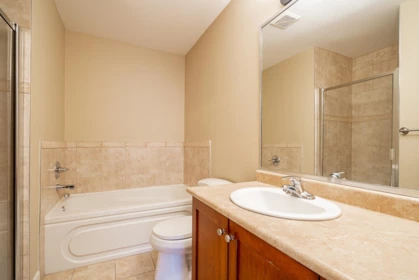 Guest Bathroom Photo of 25 6238 192 Street, Surrey, BC
