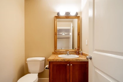 Walk-In Closet Photo of 25 6238 192 Street, Surrey, BC