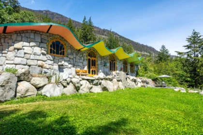 Living Room Photo of 20100 Highline Road, D'Arcy, BC