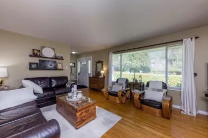 895 E 12th Street, North Vancouver, BC, North Vancouver — Single Family Residence for sale