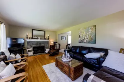 895 E 12th Street, North Vancouver, BC, North Vancouver — Single Family Residence for sale