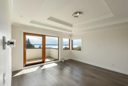 Loft / Bonus Room Photo of 1160 Queens Avenue, West Vancouver, BC