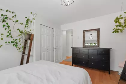 Bedroom 2 Photo of 1 1606 W 10th Avenue, Vancouver, BC