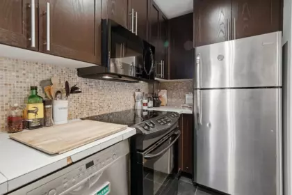 Pantry Photo of 1 1606 W 10th Avenue, Vancouver, BC
