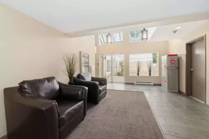 Mudroom Photo of 108 6860 Rumble Street, Burnaby, BC
