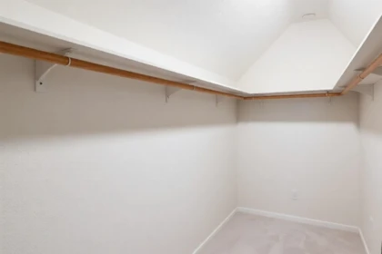 Basement Recreation Room Photo of 1509 Mahon Avenue, North Vancouver, BC