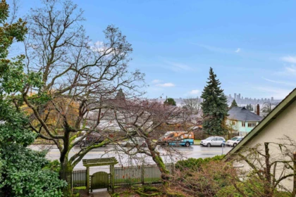 Office / Den Photo of 1509 Mahon Avenue, North Vancouver, BC