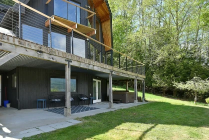 Staircase Photo of 6318 N Gale Avenue, Sechelt, BC