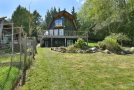6318 N Gale Avenue, Sechelt, BC