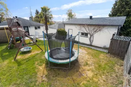 Backyard Photo of 3951 William Street, Burnaby, BC
