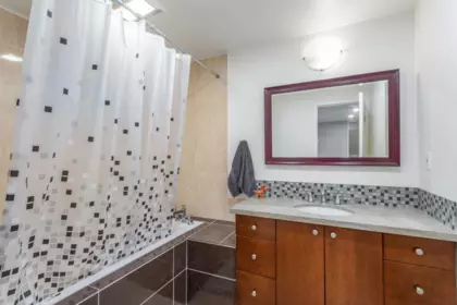 Mudroom Photo of 3951 William Street, Burnaby, BC