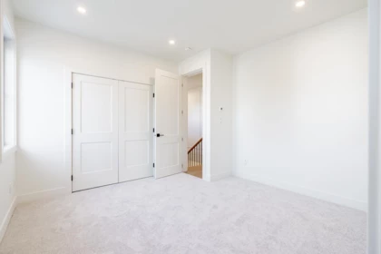Entry Foyer Photo of 1221 Stellers Jay Place, Tsawwassen, BC