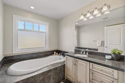 Loft / Bonus Room Photo of 15595 Thrift Avenue, White Rock, BC