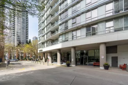 Garden / Landscaping Photo of 2903 928 Beatty Street, Vancouver, BC