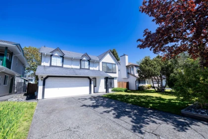 21559 93a Avenue, Langley, BC, Langley — Single Family Residence for sale