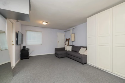 Laundry Room Photo of 21559 93a Avenue, Langley, BC
