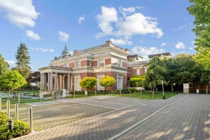 Hot Tub / Spa Photo of 1512 Atlas Lane, Vancouver, BC