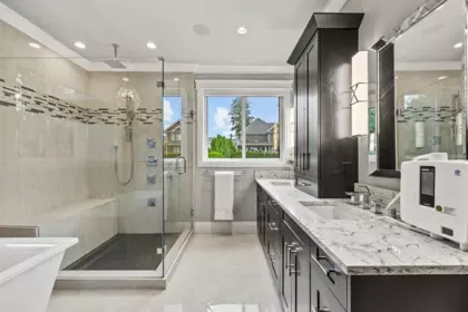 Mudroom Photo of 16428 28 Avenue, Surrey, BC