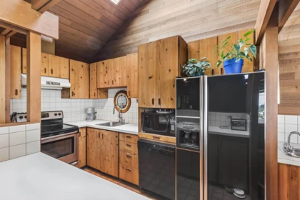 Breakfast Nook Photo of 1092 Duchess Avenue, West Vancouver, BC