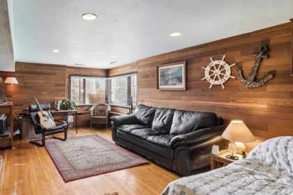Office / Den Photo of 1092 Duchess Avenue, West Vancouver, BC