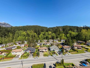Hot Tub / Spa Photo of 38319 Westway Avenue, Squamish, BC