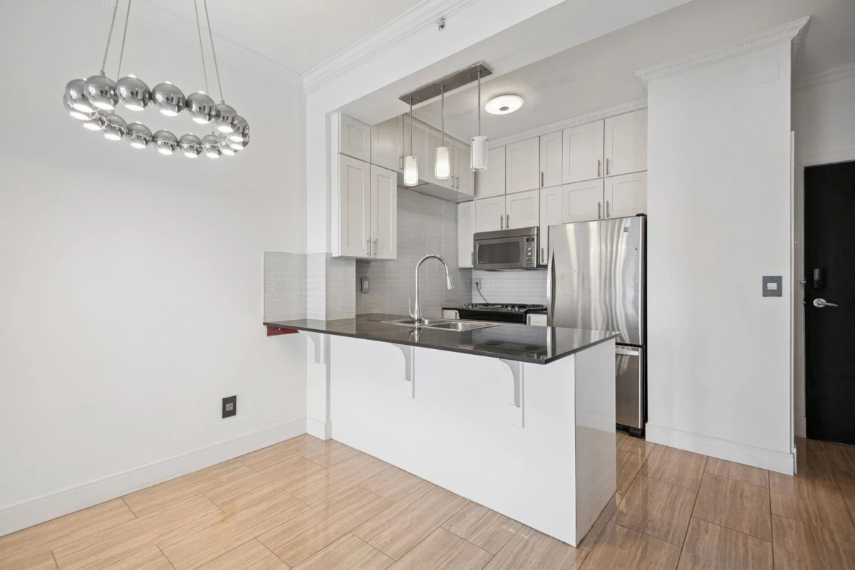 Dining Area Photo of 2608 1239 W Georgia Street, Vancouver, BC