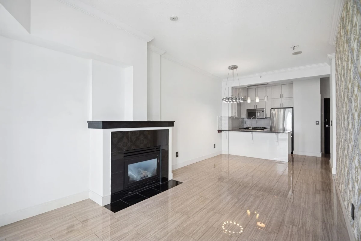 Family Room Photo of 2608 1239 W Georgia Street, Vancouver, BC