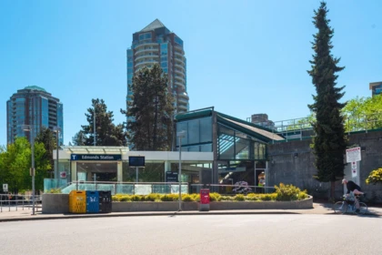 Neighborhood Park Photo Near 1 7179 18th Avenue, Burnaby, BC