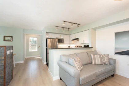 Powder Room Photo of 1 7179 18th Avenue, Burnaby, BC