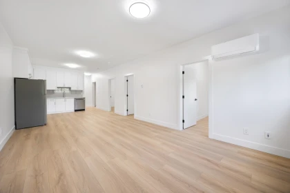 Community Amenities Photo (Clubhouse) of 2 6037 Service Street, Burnaby, BC