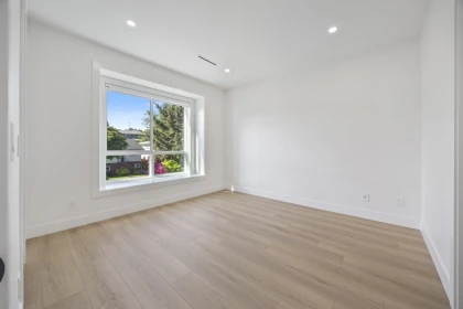 Loft / Bonus Room Photo of 2 6037 Service Street, Burnaby, BC