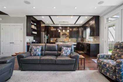Kitchen Photo of 675 Clare Avenue, Burnaby, BC