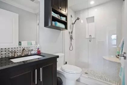 Laundry Room Photo of 675 Clare Avenue, Burnaby, BC