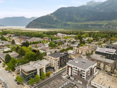 402 37994 Second Avenue, Squamish, BC, Squamish — Apartment/Condo for sale