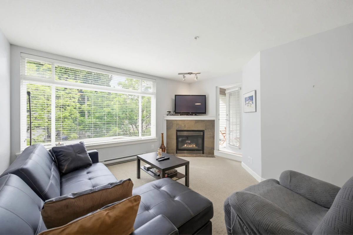 Dining Area Photo of 205 3150 Vincent Street, Port Coquitlam, BC