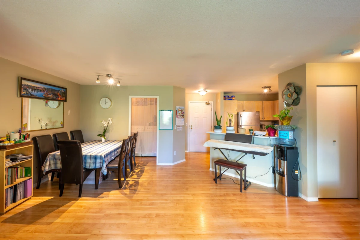 Dining Area Photo of 304 10756 138 Street, Surrey, BC