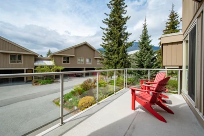 Breakfast Nook Photo of 3123 St Moritz Crescent, Whistler, BC