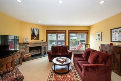 3123 St Moritz Crescent, Whistler, BC, Whistler — Townhouse for sale