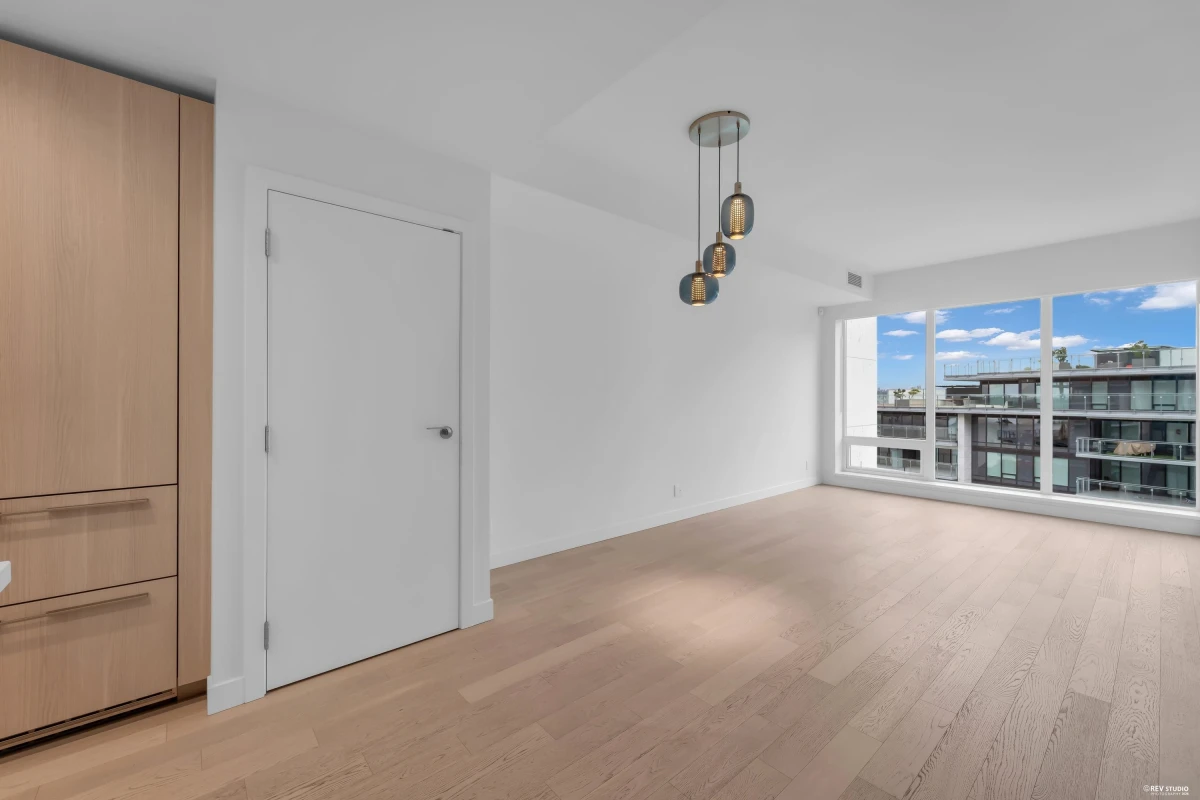 Living Room Photo of 904 6811 Pearson Way, Richmond, BC