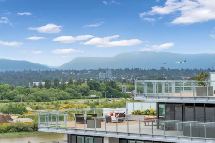 Garden / Landscaping Photo of 904 6811 Pearson Way, Richmond, BC