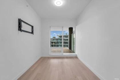 Walk-In Closet Photo of 904 6811 Pearson Way, Richmond, BC