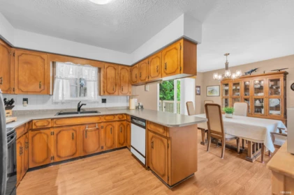 Guest Bathroom Photo of 5015 204 Street, Langley, BC