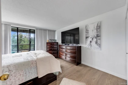 Guest Bathroom Photo of 1101 6595 Willingdon Avenue, Burnaby, BC