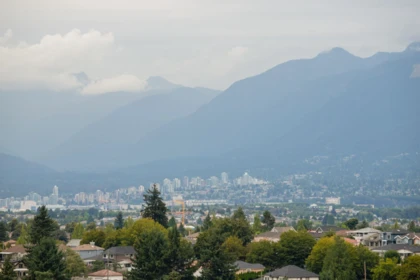 Garden / Landscaping Photo of 2902 5515 Boundary Road, Vancouver, BC